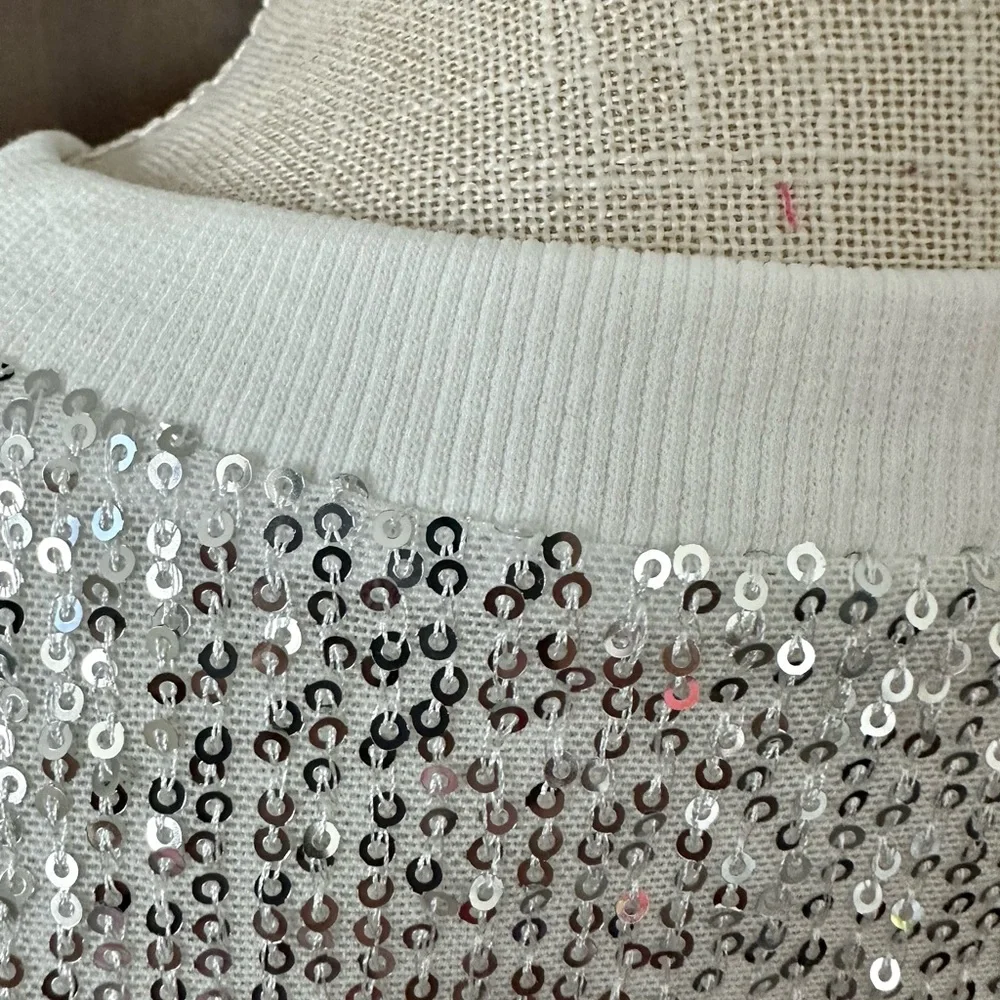 New White/silver Sequin Top with Shoulder Pads - Picture 8 of 10